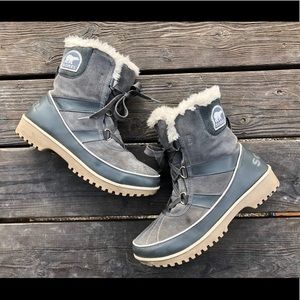 Sorel boots sz 10